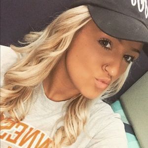 Meet your Posher, Macayla